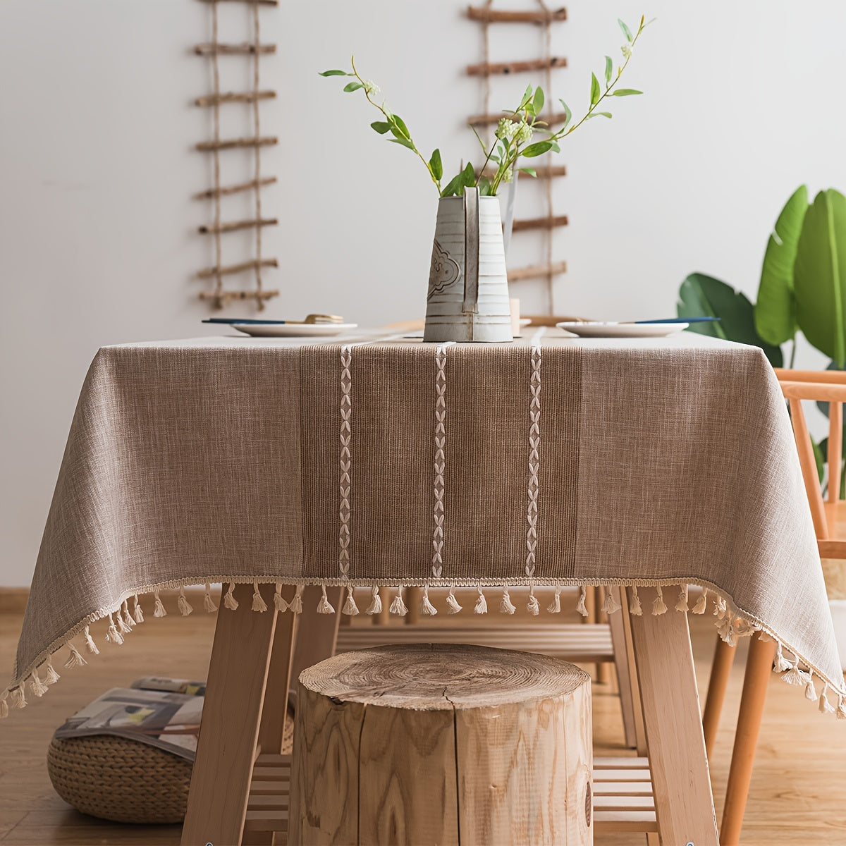 1pc Farmhouse Style Rectangular Tablecloth Suitable for Kitchen Dining Table - Elegant Striped Adhesive Table Cover with Fringe Trim, Washable & Easy Care, Fits for Farmhouse Decor, Fits Most Tables (Not Loose Fit)
