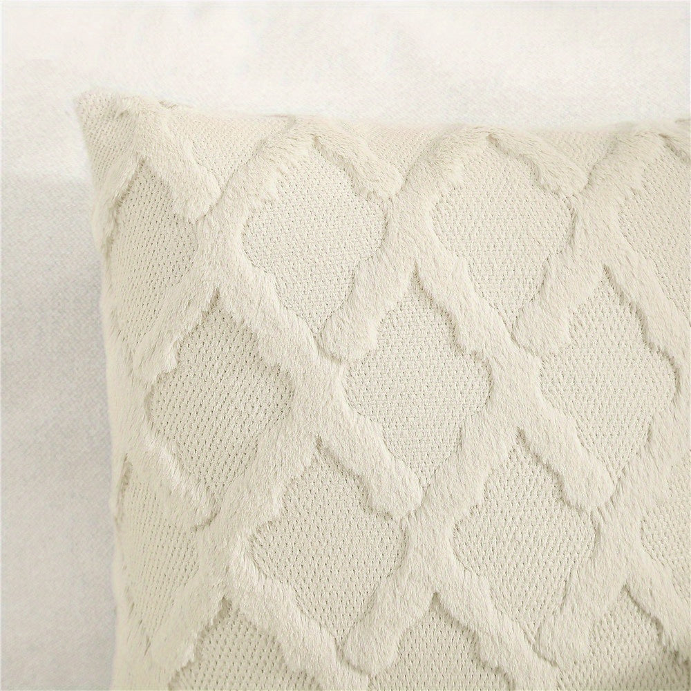 2pcs Throw Pillow Covers 18x18 Boho Decorative Pillow Covers Soft Plush Short Faux Wool Couch Pillow Covers Luxury Cushion Covers for Sofa Bedroom Living Room