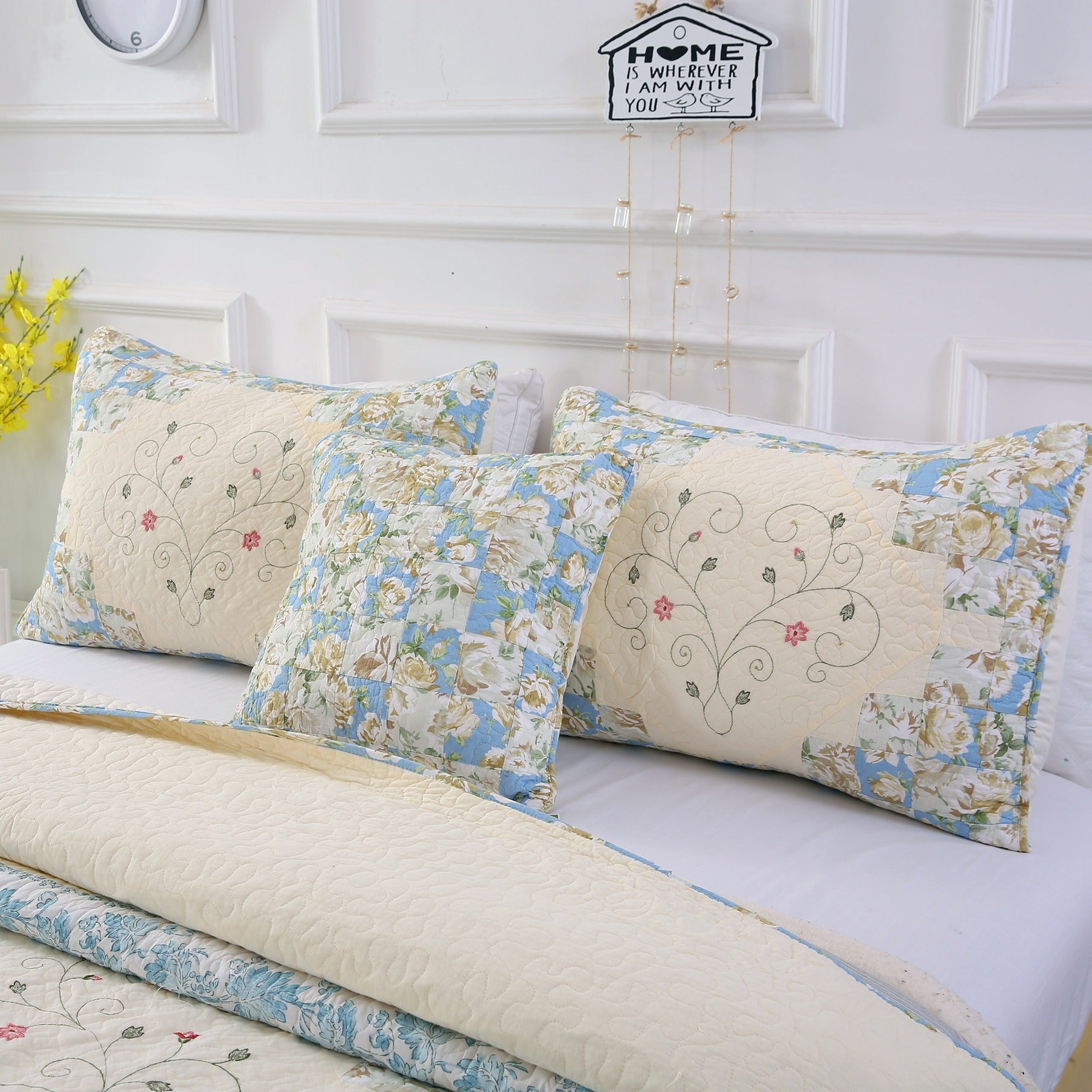 1pc Luxurious Cotton Stitched Embroidery Cushion - Soft Decorative Throw Pillow for Home, Bedroom, College Dorm, Camper, RV and Guestroom - - Machine Washable