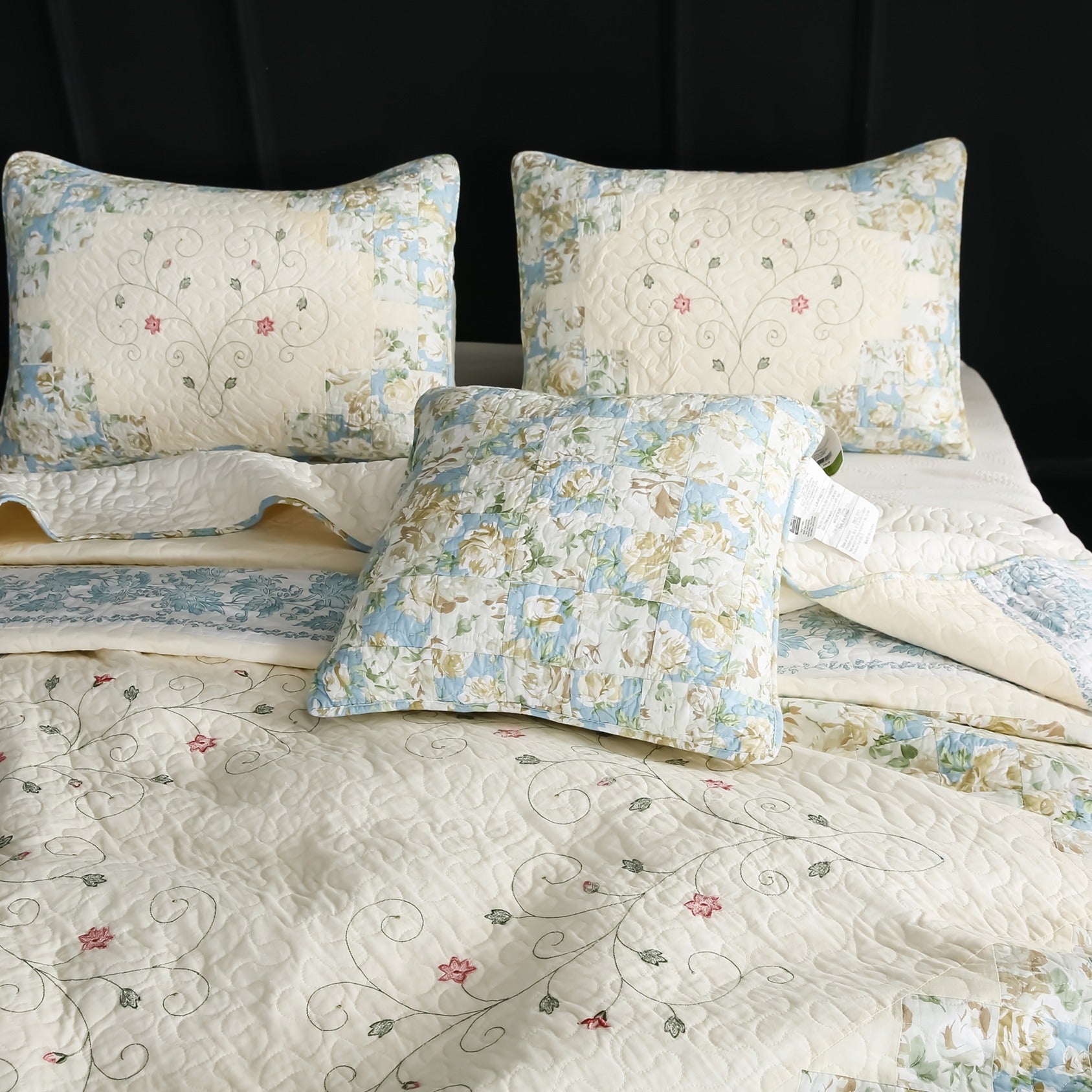 1pc Luxurious Cotton Stitched Embroidery Cushion - Soft Decorative Throw Pillow for Home, Bedroom, College Dorm, Camper, RV and Guestroom - - Machine Washable