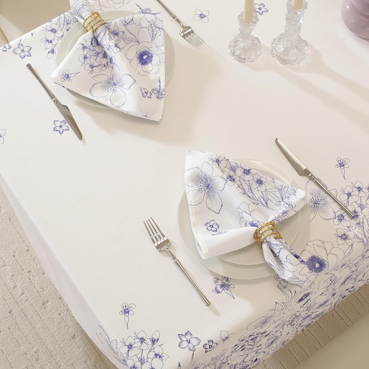 SASTYBALE Floral Tablecloth, 60 X 102 Inches, Spring\u002FSummer Wildflower Plain-Line Print, Washable, Wrinkle-Free, Elegant Texture, Rich Colors, Suitable for Decoration at Parties, Picnics, And Dinners